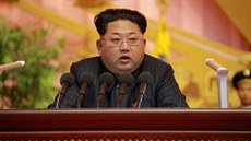 Severokorejský vůdce Kim Čong-un na sjezdu špiček severokorejské armády v... Severokorejský vůdce Kim Čong-un na sjezdu špiček severokorejské armády v...