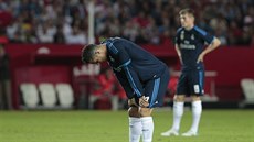 NEDAŘÍ SE. Cristiano Ronaldo na hřišti FC Sevilla. NEDAŘÍ SE. Cristiano Ronaldo na hřišti FC Sevilla.