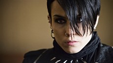 Noomi Rapace jako Lisbeth Salanderová v sérii Milénium Noomi Rapace jako Lisbeth Salanderová v sérii Milénium