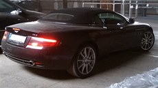 Dražený vůz Aston Martin. Dražený vůz Aston Martin.
