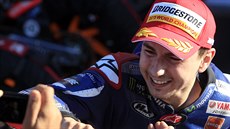 Jorge Lorenzo slaví titul v MotoGP Jorge Lorenzo slaví titul v MotoGP