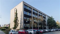 Současné sídlo generálního ředitelství státního podniku Lesy České republiky v... Současné sídlo generálního ředitelství státního podniku Lesy České republiky v...