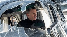 Daniel Craig jako James Bond ve filmu Spectre
