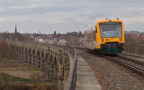 elezniní tra Liberec - itava pekonává nmecko-polskou hranici a eku...