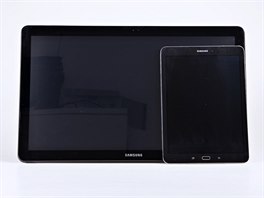 Samsung Galaxy View v porovnání s tabletem Samsung Galaxy Tab S2
