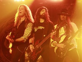 David Coverdale a Whitesnake (O2 arena, Praha, 17. listopadu 2015)