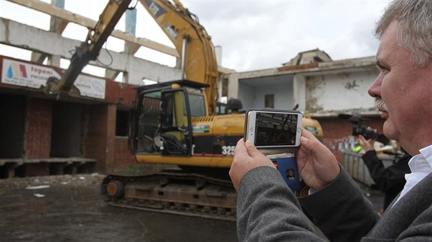 Teplick developer Jaroslav Tek na mst zbouranho zimnho stadionu. 