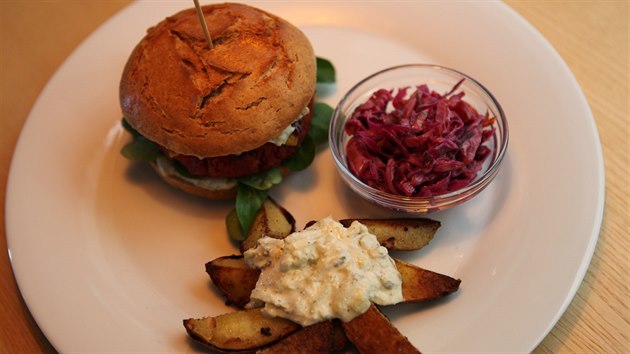 Kad druh vegetarinsk restaurace nabz bezmas burger.