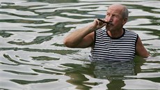 Letos teplomilnému hráznému počasí přálo. V srpnu naměřil historicky nejvyšší... Letos teplomilnému hráznému počasí přálo. V srpnu naměřil historicky nejvyšší...