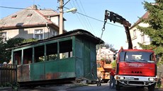Záchrana kabiny tramvaje íslo 3 v roce 2009.