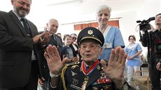 Imrich Gablech se stal nejstarším českým nově jmenovaných generálem. Dekret o... Imrich Gablech se stal nejstarším českým nově jmenovaných generálem. Dekret o...