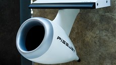 Pissjet. Vtip, nadsázka a zároveň velice elegantní a čistý tvar letecké... Pissjet. Vtip, nadsázka a zároveň velice elegantní a čistý tvar letecké...