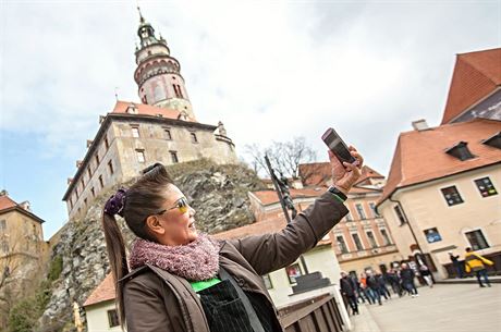 Hrad a zámek eský Krumlov navtívilo od ledna do záí bezmála 350 tisíc lidí....