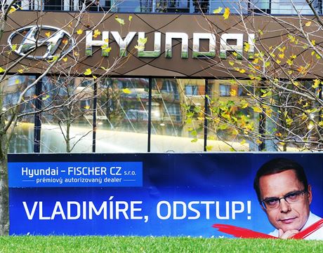 Demonstrace kvli éfovi Hyundai Voickému.