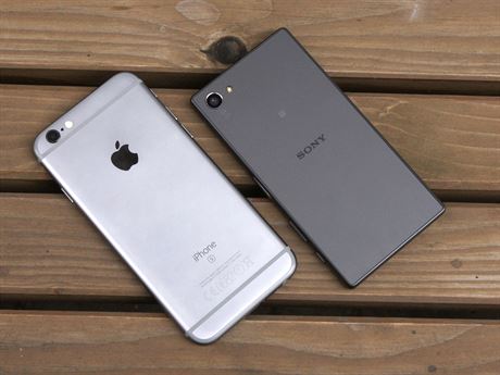 Apple iPhone 6s a Sony Xperia Z5 Compact