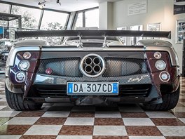 Pagani Zonda F