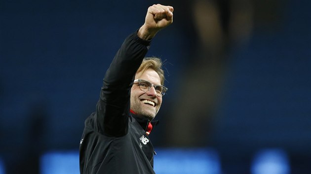 RADOST. Jrgen Klopp po vhe Liverpoolu nad Manchesterem City