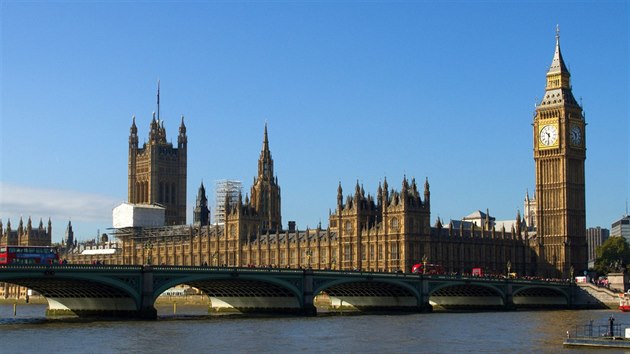 Palace of Westminster nebo tak Hauses of Parliament je sdlo parlamentu Spojenho krlovstv. 