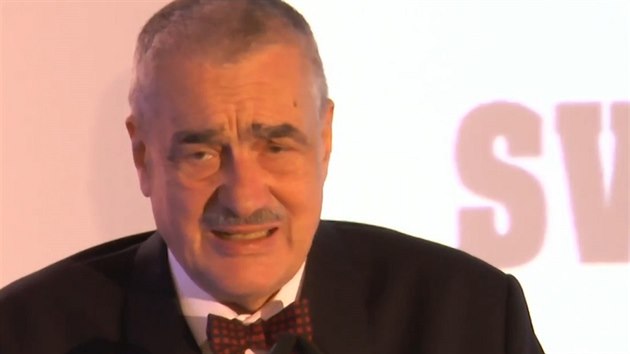 Odstupujc pedseda TOP 09 Karel Schwarzenberg