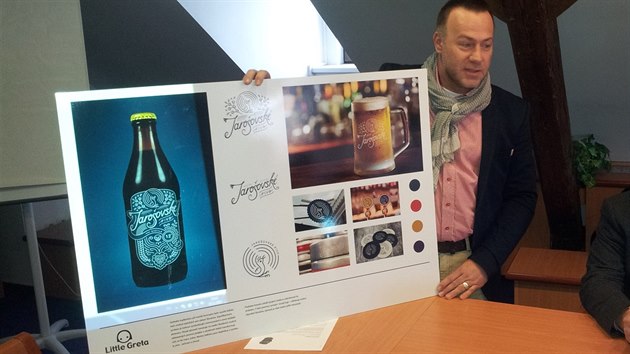 editel Jaroovskho pivovaru Miroslav Harata s vtznm nvrhem loga.