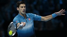 Novak Djokovi se soustedí na úder ve finále Turnaje mistr.