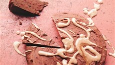 Čokoládový dort z červené řepy s kokosovou polevou Čokoládový dort z červené řepy s kokosovou polevou