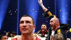 Tyson Fury (vlevo) a Vladimir Kliko u se asi v ringu nepotkají.