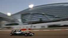 Lewis Hamilton bhem kvalifikace v Abú Zabí
