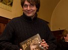 Publicista Luká Berný s druhým dílek knihy Kde pijí múzy.