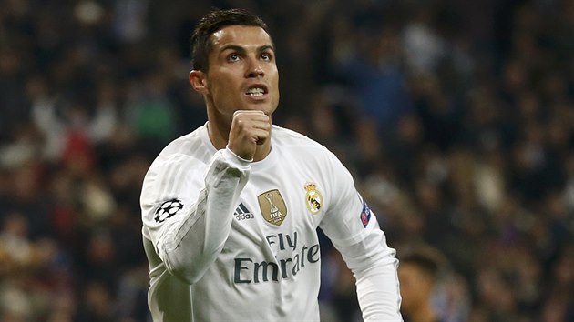 J E DVM MLO GL? Cristiano Ronaldo z Realu Madrid proti Malm ukzal vem kritikm, e je zptky ve form.