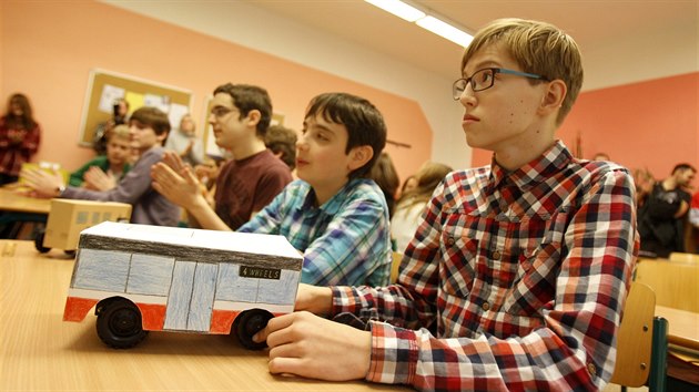 Studenti v brn soutili o nejlep model elektromobilu.