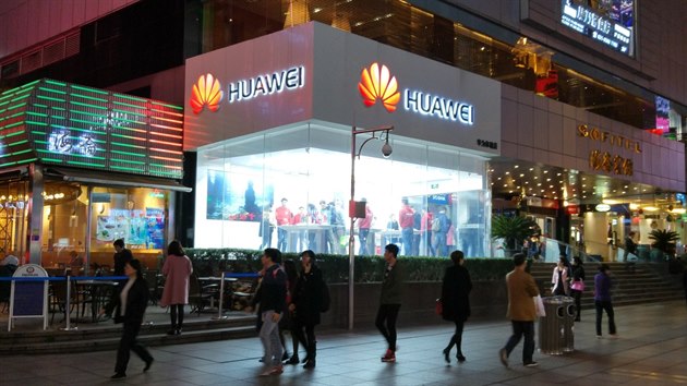 Znakov obchod Huawei v anghaji