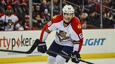 Jaromír Jágr se v dresu Floridy vrátil na led svého bývalého klubu z New Jersey. Jaromír Jágr se v dresu Floridy vrátil na led svého bývalého klubu z New Jersey.