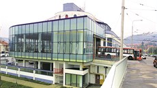 Vozovna Komín shora vypadá jako loď. Přišla na půl miliardy korun. Vozovna Komín shora vypadá jako loď. Přišla na půl miliardy korun.