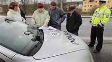 Rekonstrukce případu, kdy v červnu letošního roku policie zablokovala v... Rekonstrukce případu, kdy v červnu letošního roku policie zablokovala v...