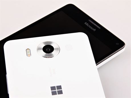 Microsoft Lumia 950 a 950 XL