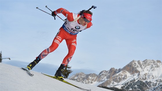 Tarjei Bo pi sprintu v Hochfilzenu.