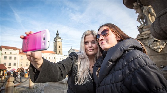 Selfie u Samsonovy kany. V Budjovicích tráví turisté jen pár hodin a pak...