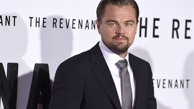 Leonardo DiCaprio na premie filmu Zmrtvchvstn, 16. 12. 2015, Los Angeles