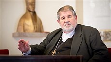 Emeritní biskup Jiří Paďour na snímku z roku 2014. Emeritní biskup Jiří Paďour na snímku z roku 2014.