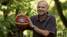 Manaer basketbalistek Karlových Var Roman Maleek