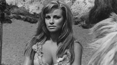 Raquel Welchová ve filmu Milion let ped Kristem (1966)