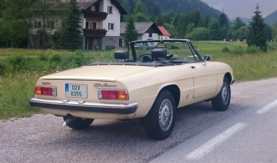 Alfa Romeo Spider