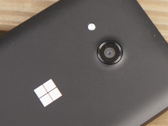 Microsoft Lumia 550