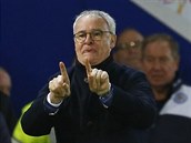 Trenr Leicesteru Claudio Ranieri bhem utkn proti Manchesteru City.