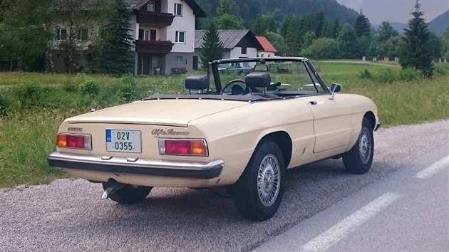 Alfa Romeo Spider