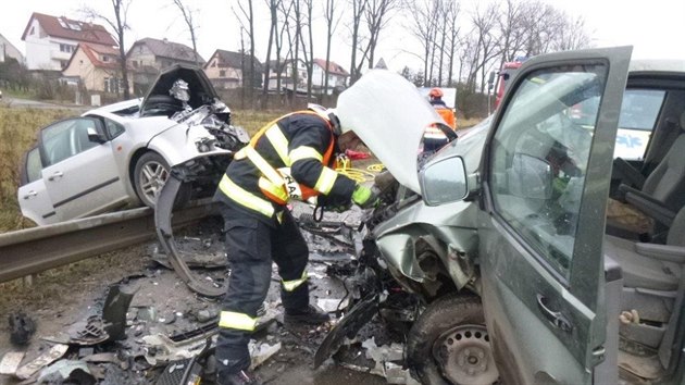 Dopravn nehodu u Boskovic nepeil jeden idi (21. 12. 2015).