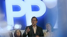 Španělský premiér Manuel Rajoy řeční po vítězství své strany v parlamentních... Španělský premiér Manuel Rajoy řeční po vítězství své strany v parlamentních...