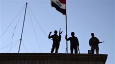 Armáda vytlauje Islámský stát z Ramádí (23. prosince 2015)