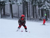 Lyai na Zadov maj k dispozici sjezdovku Pucalka a lyaskou kolu.